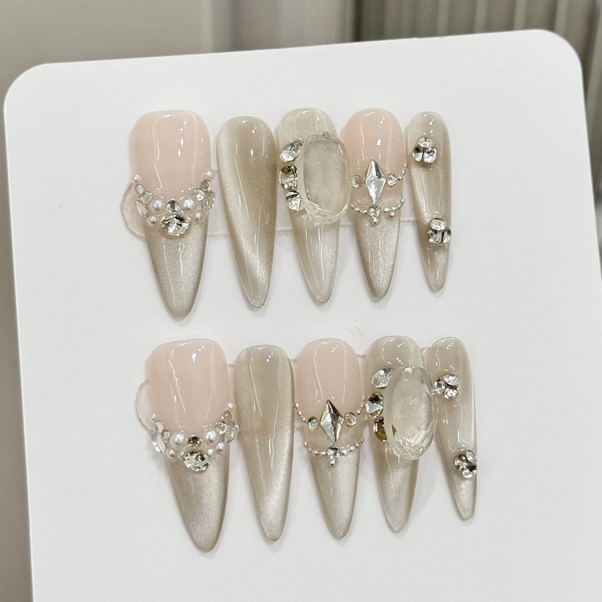 10pcs Nude Color Handmade Press On Nails Glossy Dimoand Champagne Color French False Nails Luxury Almond Simple Fake Nail Tips