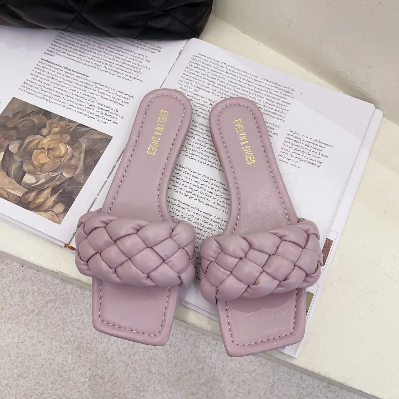 2024 summer women new square head flat bottom woven in-line women's large size beach sandals/slippers all-match leisure slippers