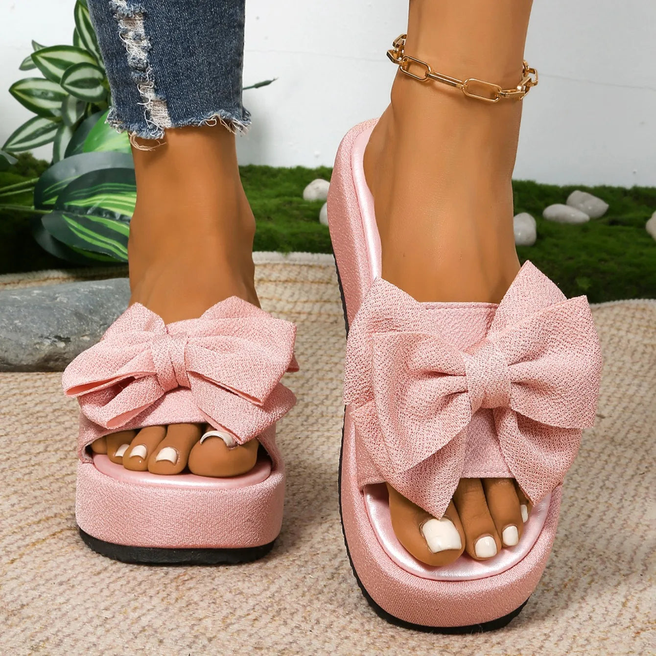 New Women Slippers Summer Platform Slippers Bow Holiday Beach Shoes Women Soft Non-Slip Soles Lightweight Sandals Slides Women