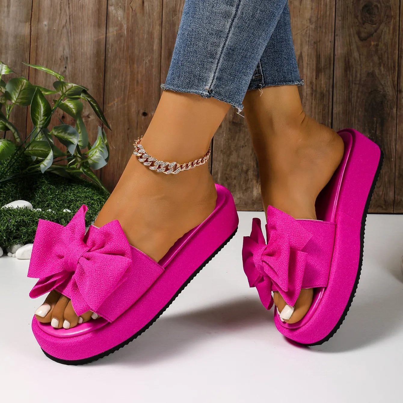 New Women Slippers Summer Platform Slippers Bow Holiday Beach Shoes Women Soft Non-Slip Soles Lightweight Sandals Slides Women