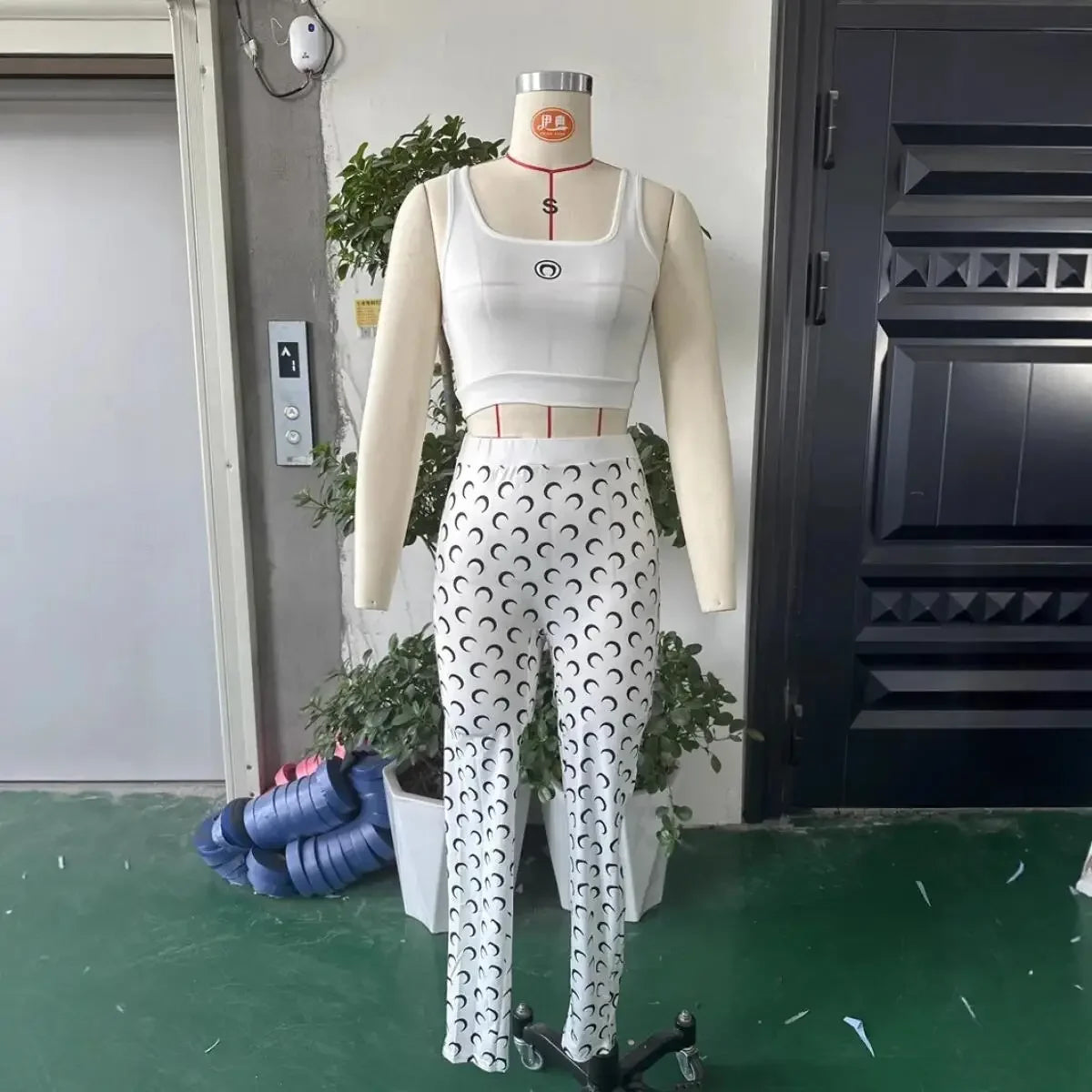 Y2K Two Piece Set Women Sexy Slim Fit Vest and Pants High Street Retro Crescent Print Matching Set