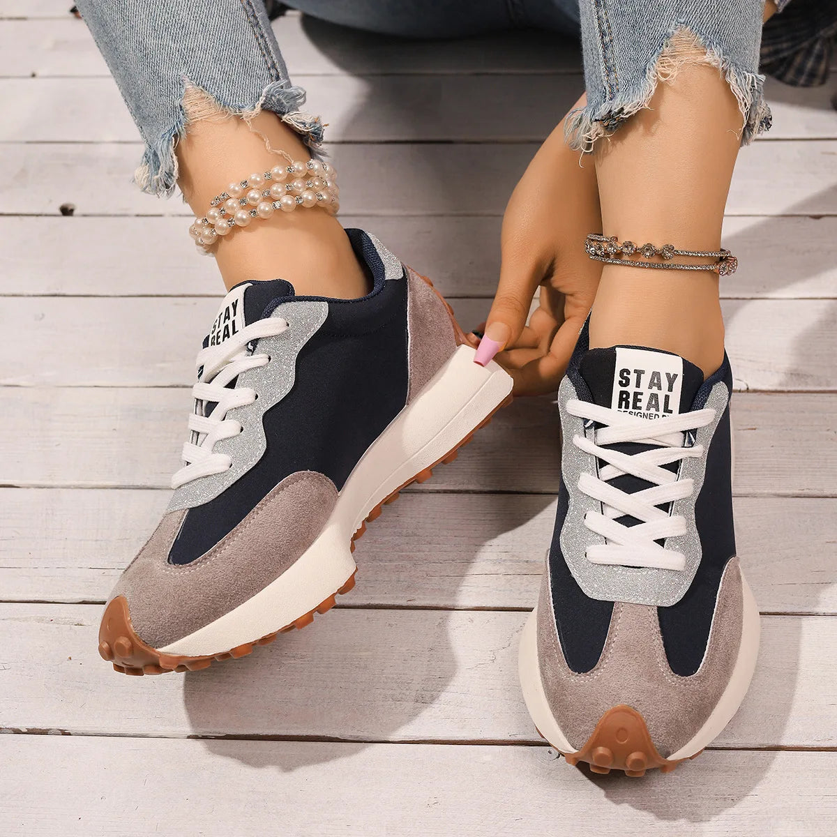 Women Sneakers Causal Walking Shoes Woman 2025 Autumn Fashion Lace Up Sports Platform Shoes Outdoor Non-slip Running Shoes